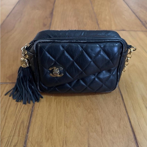 CHANEL Vintage Matelasse Tassel Bag - Picture 6 of 14